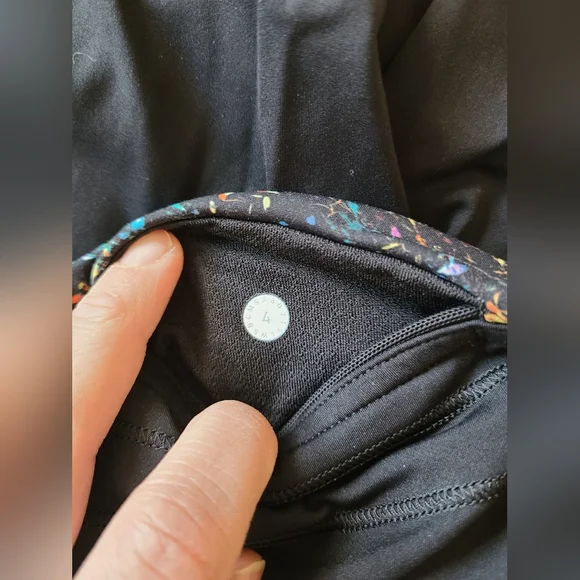 lululemon athletica Red and Black Artistic Leggings - Picture 6 of 9